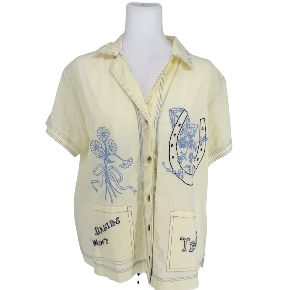 BDG OU NASH Daisies Wont Tell Embroidered Shirt Yellow Women Small NWT Western
